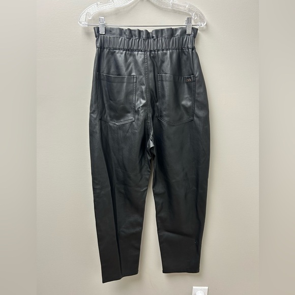 Zara Black Faux Leather Paperbag Waist Tapered Pants - Picture 4 of 4